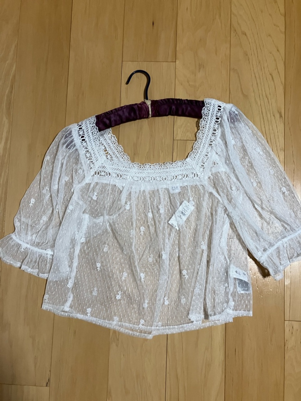 GAP White Lace Square-Neck Peasant Top size petite medium